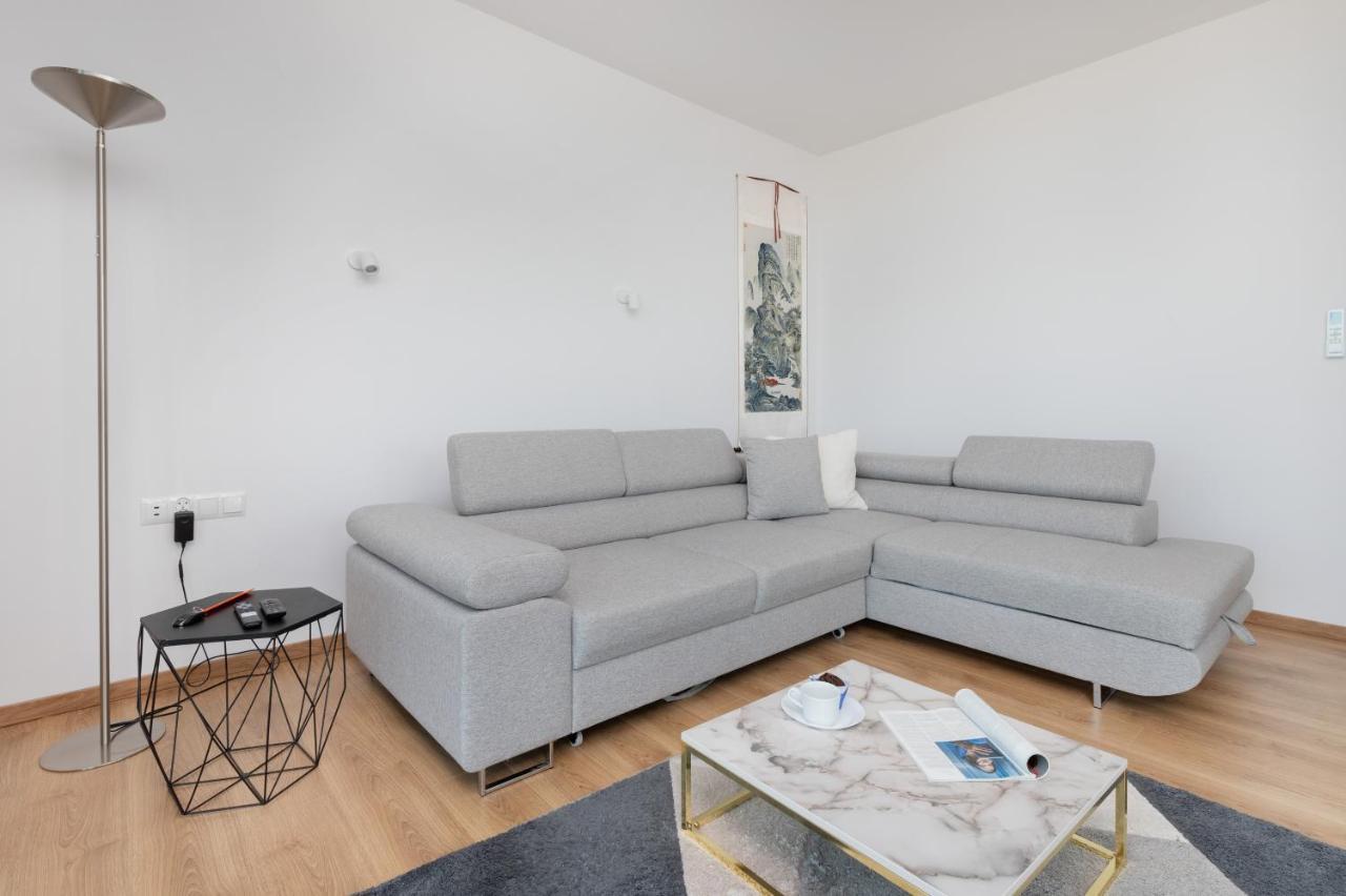 Tarasy Baltyku Apartments & Parking & Balcony By Noclegi Renters Gdansk Ngoại thất bức ảnh